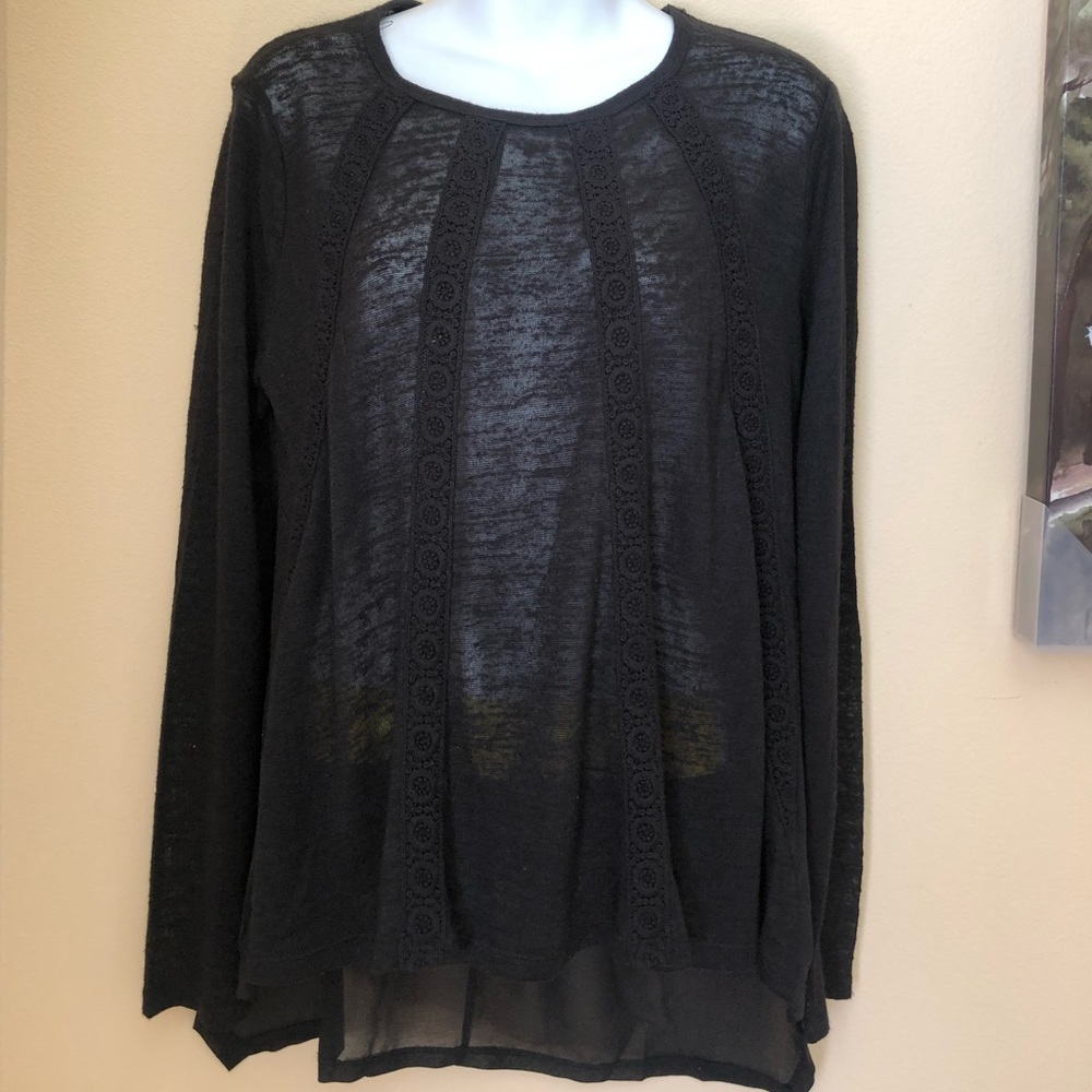 Francesca’s black long sleeve